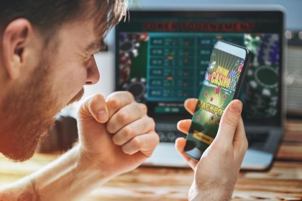 Filipino player using 777pub cc on a mobile phone browser